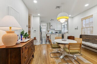 5622 Charles Pl in New Orleans, LA - Building Photo - Building Photo