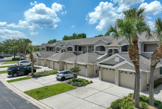 Veranda 1 At Lake Hart Condominiums in Orlando, FL - Foto de edificio - Building Photo