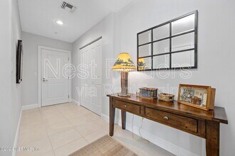 1431 Riverplace Blvd in Jacksonville, FL - Building Photo - Building Photo