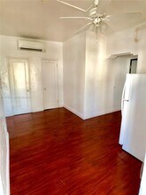 901 Collins Ave in Miami Beach, FL - Building Photo - Building Photo