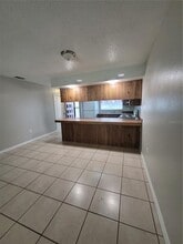8089 Omaha Cir in Spring Hill, FL - Building Photo - Building Photo