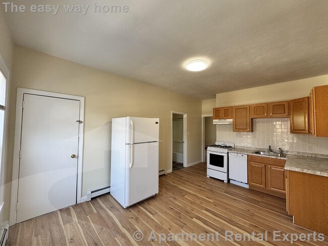 57 Bishop Allen Dr in Cambridge, MA - Building Photo - Building Photo