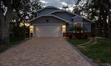 4440 Saxon Dr in New Smyrna Beach, FL - Building Photo - Building Photo