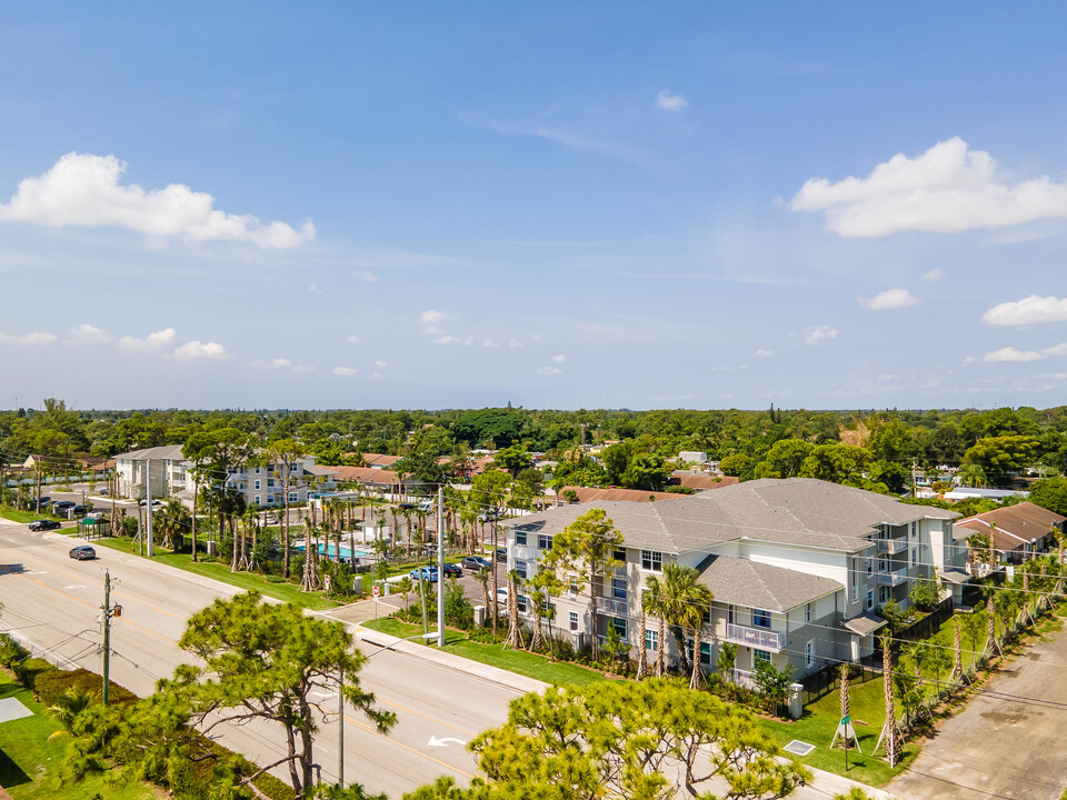 Aviara Green Apartments in West Palm Beach, FL - Foto de edificio