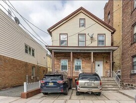 2015 Summit Ave in Union City, NJ - Building Photo