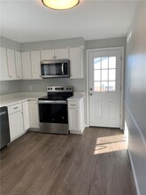 1162 Co Rd 8 in Farmington, NY - Building Photo - Building Photo