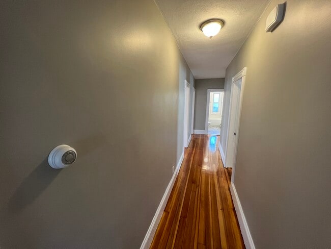 2 Gilson Ter, Unit #3 in Somerville, MA - Building Photo - Building Photo