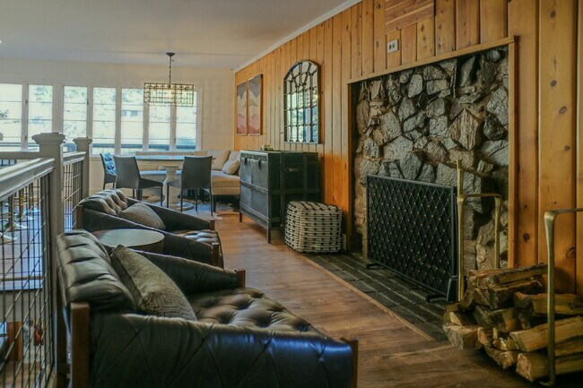 27460 CO-74 in Evergreen, CO - Building Photo - Building Photo