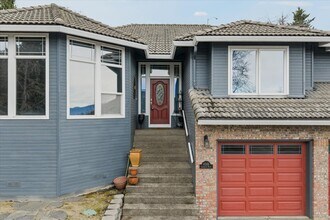 4388 Innsbruck Ridge in Medford, OR - Building Photo - Building Photo