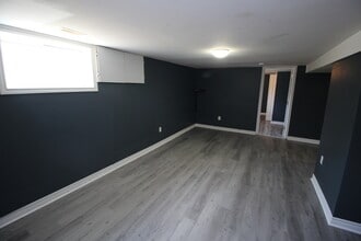 64 Bunting Rd in St Catharines, ON - Building Photo - Building Photo