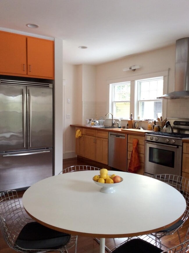 property at 121 Fayerweather St