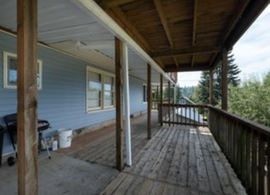 167 SE Douglas St in Toledo, OR - Building Photo - Building Photo