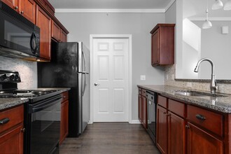 331 Scio Village Ct in Ann Arbor, MI - Building Photo - Building Photo