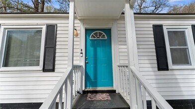 1337 Westmont Rd SW in Atlanta, GA - Building Photo - Building Photo