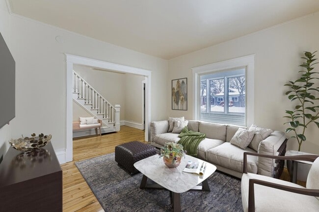 3507 N Newton Ave in Minneapolis, MN - Foto de edificio - Building Photo