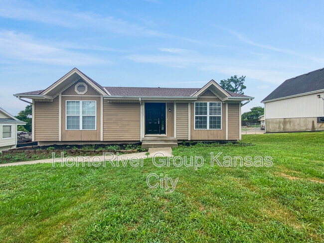 property at 5021 Pebble Ave