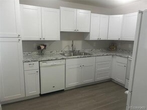 3373 S Alcott St in Englewood, CO - Building Photo - Building Photo