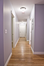 195 W 3rd St, Unit 5 in Boston, MA - Foto de edificio - Building Photo