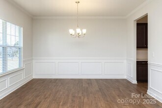 6100 Trinity Xing Cir in Kannapolis, NC - Building Photo - Building Photo