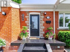 47 Notley Pl in Toronto, ON - Building Photo - Building Photo