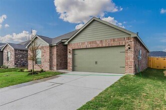 136 Emma Dr in Anna, TX - Building Photo - Building Photo