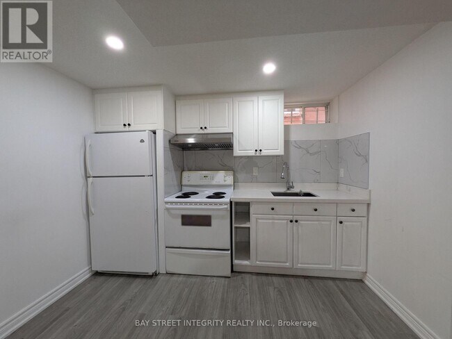 property at 37 Sandham Crescent