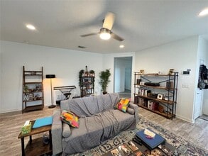 2307 Langdale Ln in Austin, TX - Building Photo - Building Photo