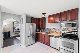 206 E 37th St in Richmond, VA - Building Photo - Building Photo