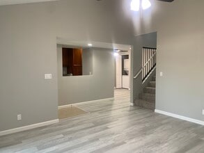 6239 Riverside Blvd, Unit 3 in Sacramento, CA - Building Photo - Building Photo