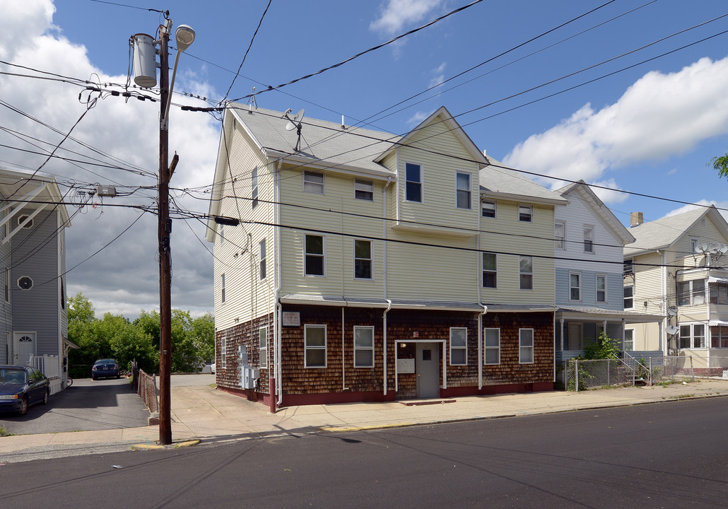 91 Hedley Ave in Central Falls, RI - Building Photo