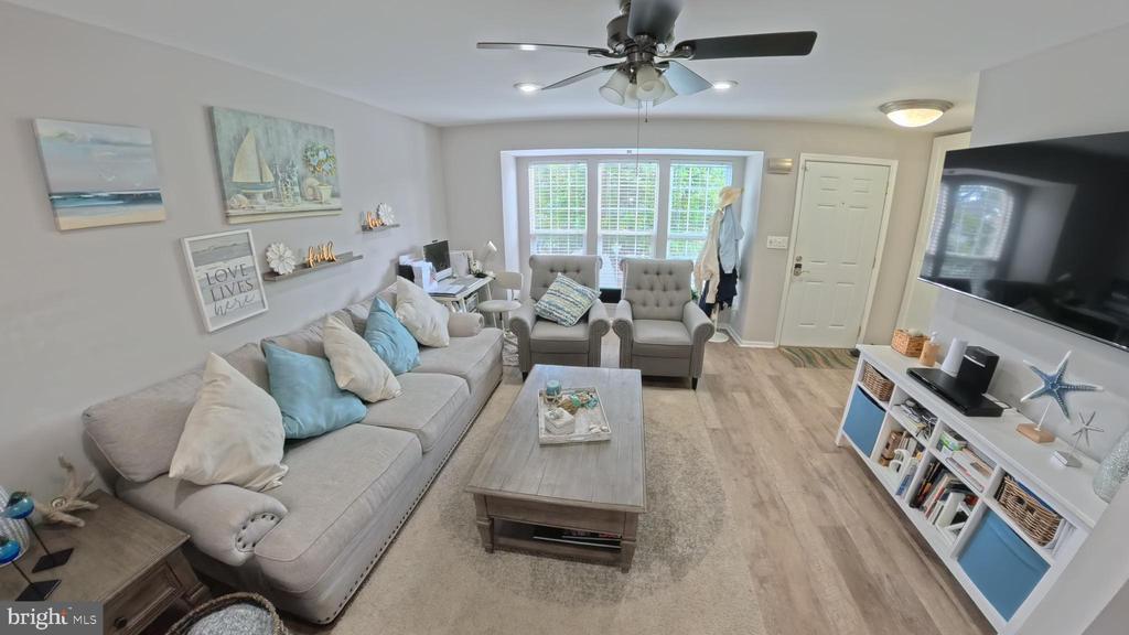 16883 Toms River Loop in Dumfries, VA - Building Photo