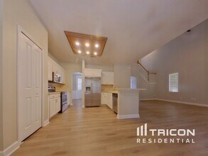 1055 Golf Point Loop in Apopka, FL - Building Photo - Building Photo