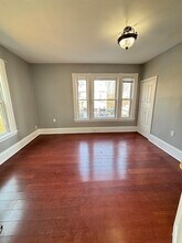 203 Bigelow St, Unit 1 in Boston, MA - Building Photo - Building Photo