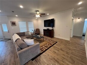 2708 Volpe Dr in Chalmette, LA - Foto de edificio - Building Photo
