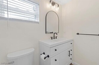 2995 Francis Ave in Naples, FL - Building Photo - Building Photo