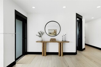 8341 SW 87th Terrace in Miami, FL - Building Photo - Building Photo