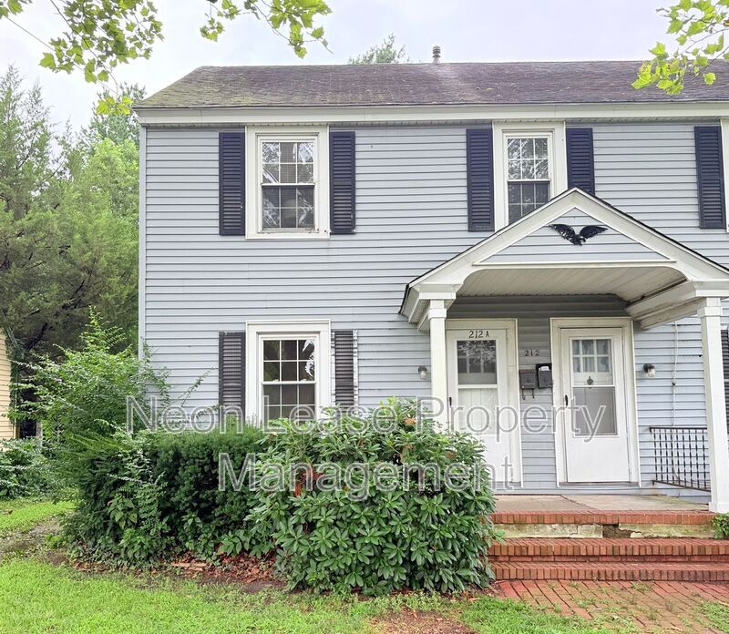 212 N Shipley St in Seaford, DE - Building Photo