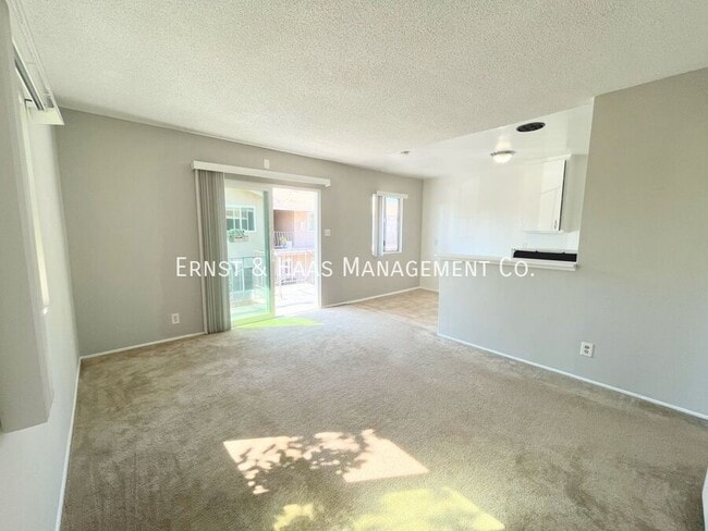 2909 E 6th St in Long Beach, CA - Building Photo - Building Photo