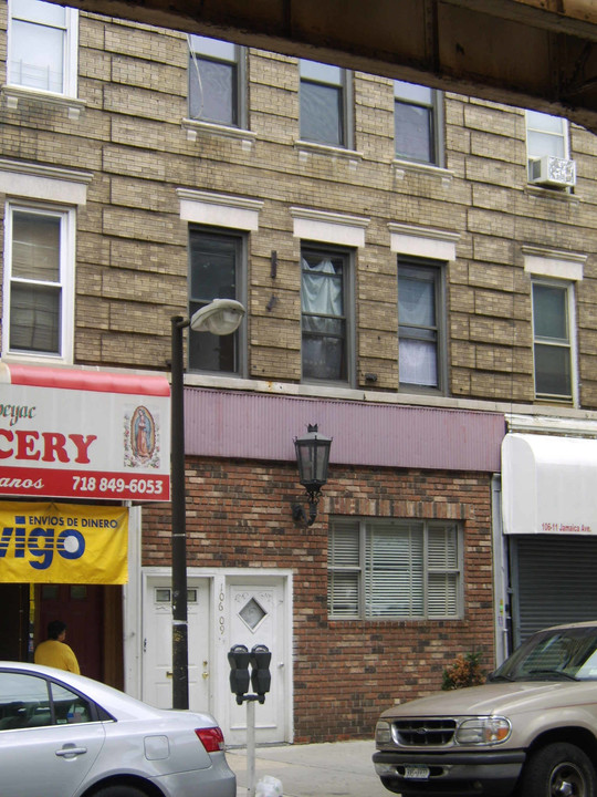 10609 Jamaica Ave in Jamaica, NY - Building Photo