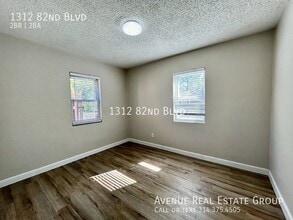 1312 82nd Blvd in St. Louis, MO - Building Photo - Building Photo