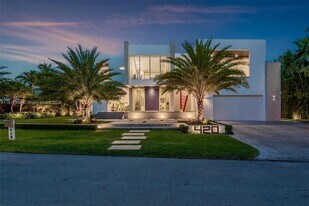 420 Island Dr in Key Biscayne, FL - Building Photo