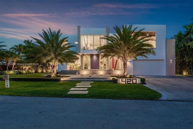 property at 420 Island Dr