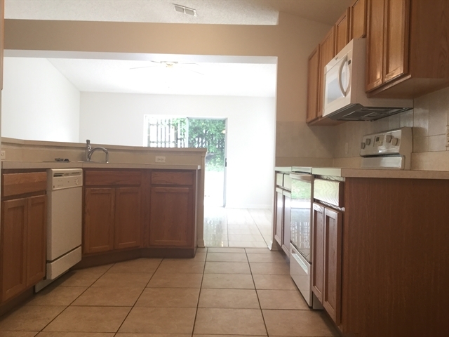 1221 Welch Ridge Ter in Apopka, FL - Building Photo - Building Photo