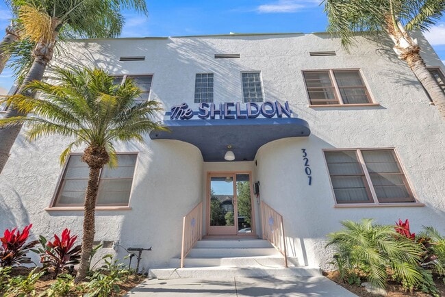 3207 2nd St in Long Beach, CA - Building Photo - Building Photo