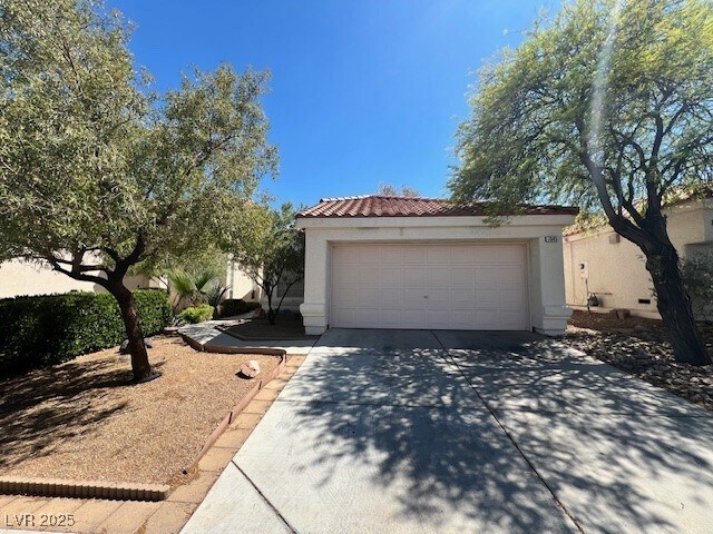 7645 Rockfield Dr in Las Vegas, NV - Building Photo