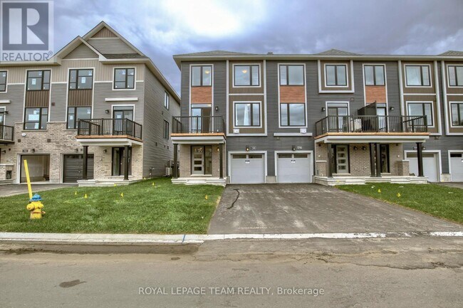 280 Elsie MacGill Walk in Ottawa, ON - Building Photo - Building Photo