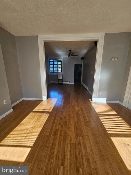 1309 Marlborough St in Philadelphia, PA - Building Photo