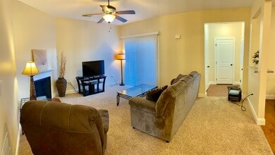 207 Treyson Ln, Unit 207 in Morgantown, WV - Building Photo - Building Photo