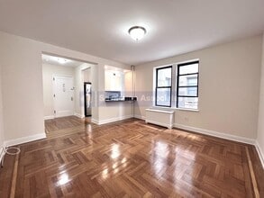 105 Pinehurst Avenue in New York, NY - Foto de edificio - Floor Plan