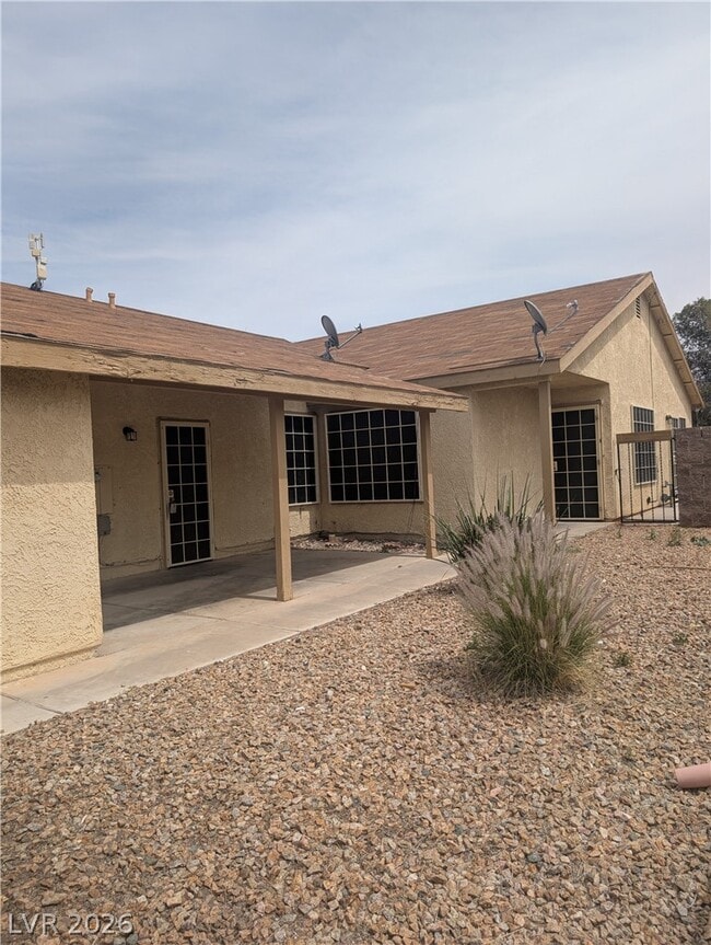 property at 4446 Honeydew Cir